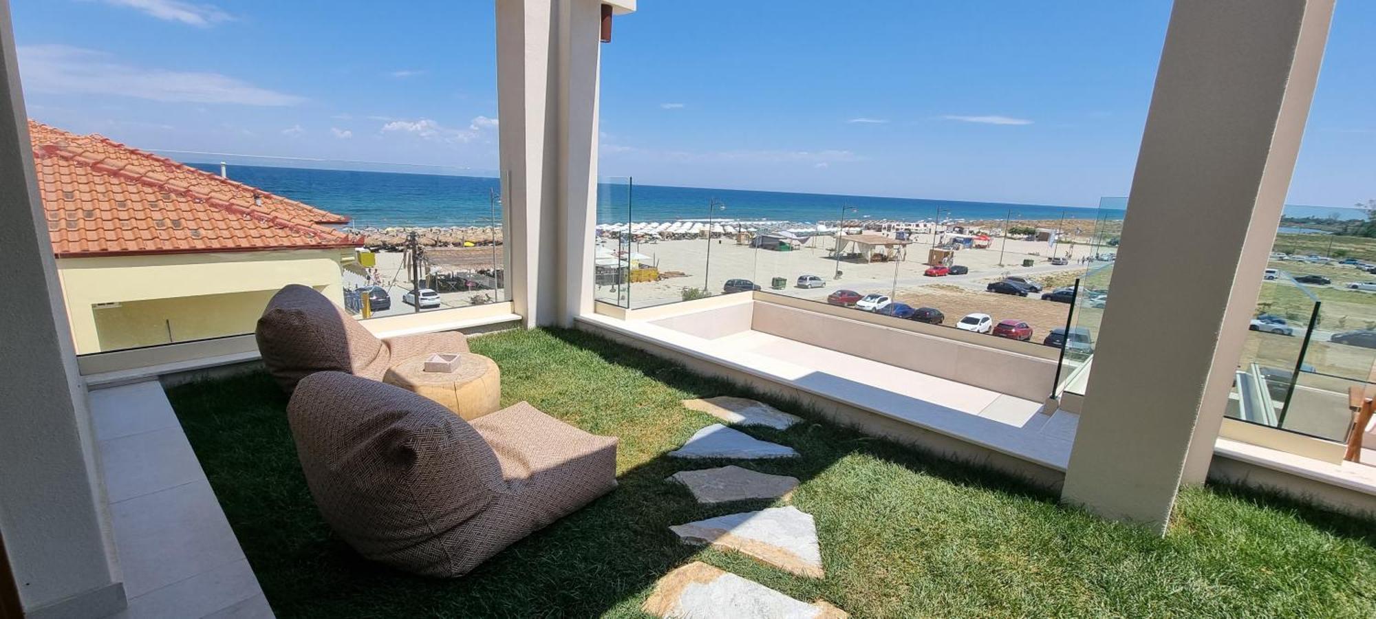 Апарт готель Pantheon Sea View Неї-Порі Номер фото