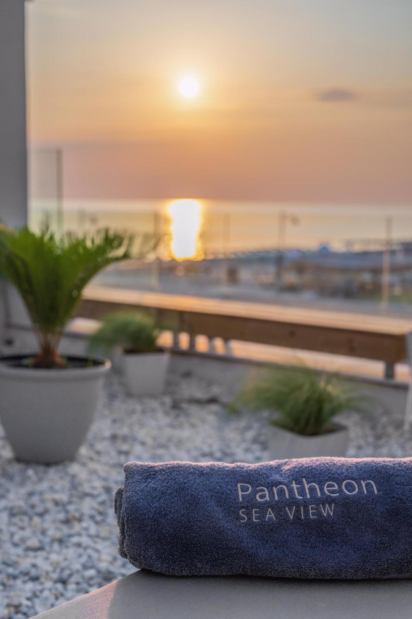 Апарт готель Pantheon Sea View Неї-Порі Екстер'єр фото