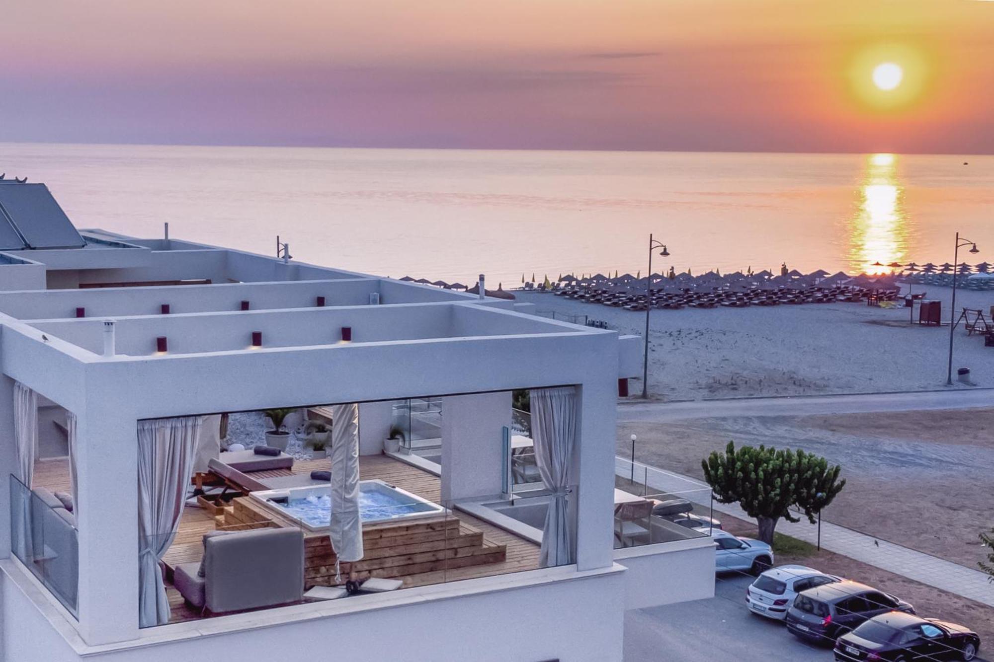 Апарт готель Pantheon Sea View Неї-Порі Екстер'єр фото